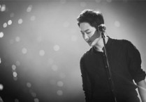 出现又离开吉他谱,原版梁博歌曲,简单G调指弹曲谱,高清六线乐谱