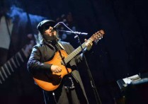 春歌吉他谱,原版周云蓬歌曲,简单G调弹唱教学,吉他大本营版六线指弹简谱图