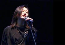 光吉他谱,陈粒歌曲,C调高清弹唱视频教学,附2张弹指六线简谱