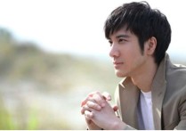 星光吉他谱,王力宏歌曲,B调指弹简谱,新手弹唱