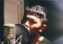 嗜好吉他谱,原版颜人中歌曲,简单C调指弹曲谱,高清六线乐谱