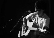 画吉他谱,赵雷歌曲,E调指弹简谱,新手弹唱精选版