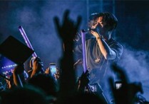 慢热吉他谱,原版满舒克歌曲,简单G调指弹曲谱,高清六线乐谱