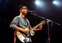 小桥吉他谱,小陈暗杠歌曲,简单指弹教学简谱,音艺六线谱图片