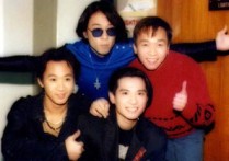 光辉岁月吉他谱,原版Beyond歌曲,简单C调指弹曲谱,高清六线乐谱教学