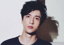 背过手吉他谱,薛之谦歌曲,C调简单指弹教学简谱,雨众同乐六线谱图片