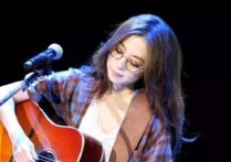 还是会寂寞吉他谱,陈绮贞歌曲,C调指弹简谱,新手弹唱简单版