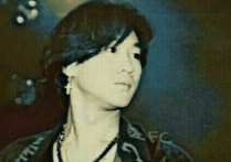 灰色轨迹吉他谱,BEYOND歌曲,原调指弹简谱,新手弹唱六线谱