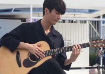 RiverFlowsInYou指弹吉他谱,原版郑成河歌曲,简单C调弹唱教学,17吉他版六线指弹简谱图