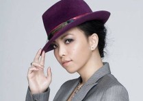 如果你也听说吉他谱,7T吉他教室歌曲,C调指弹简谱,新手弹唱男生版