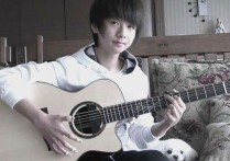 flaming吉他指弹谱B调吉他谱,原版郑成河歌曲,简单C调弹唱教学,豆丁网版六线指弹简谱图