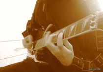 风去云不回吉他谱,原版歌曲,简单G调弹唱教学,六线谱指弹简谱5张图