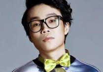 不想和你做朋友吉他谱,小贱歌曲,C调指弹简谱,新手弹唱六线谱