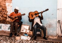 有做无爱吉他谱,初学者C调六线谱,最新吉他谱编配,何大河版