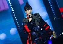 热爱105度的你吉他谱,原版阿肆歌曲,简单G调指弹曲谱,高清六线乐谱