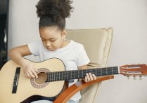 我爱你亲爱的姑娘吉他谱,新手G调附演示,小磊吉他编配,布衣乐队版