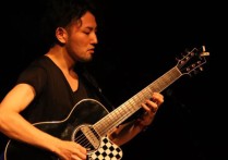 活动小丑指弹谱吉他谱,原版井草圣二歌曲,简单吉他弹唱教学,网络转载版六线指弹简谱图