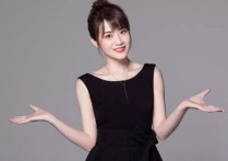 一见钟情吉他谱,原版香香歌曲,简单G调弹唱教学,爱吉他版六线指弹简谱图